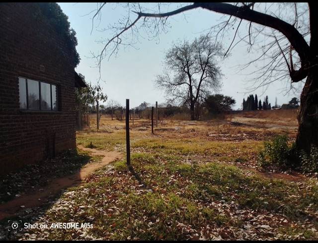 4 BEDROOM FREEHOLD FOR SALE IN ELOFF